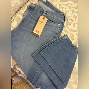 LEVI'S Classic Boot Cut Jeans - Women's 18W - NWT
